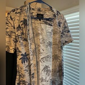 American Eagle button down